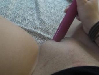 Тихая мастурбация во время посещения родителей