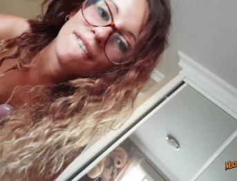 Масляный массаж с трахом с большими сиськами и массажем простаты