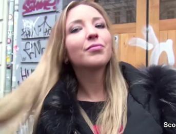 German Scout - берлинец Teeny Kim Davis на уличном кастинге - видео