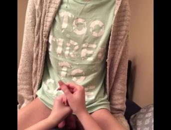 Награда для маменькиного мальчика