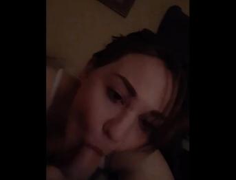 Падчерица, давай, отчим, кончим в рот, потом глотаем