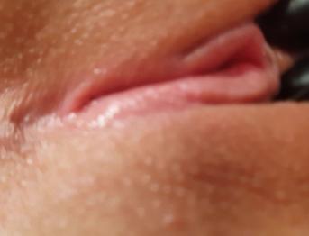 Экстремальное крупным планом соблазнение киски и ОГРОМНЫЕ пульсирующие оргазмы