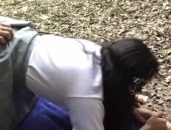 Colegiala mexicana en publico sale buscando follar en el bosque ЧАСТЬ 1